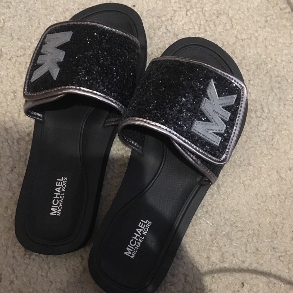 Mk Michael Kors Slides